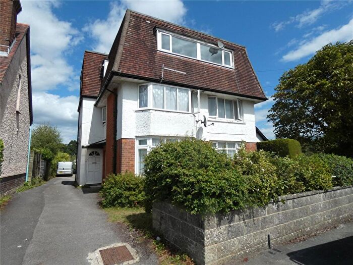 2 Bedroom Apartment To Rent In Pine Vale Crescent, Bournemouth, Dorset, BH10