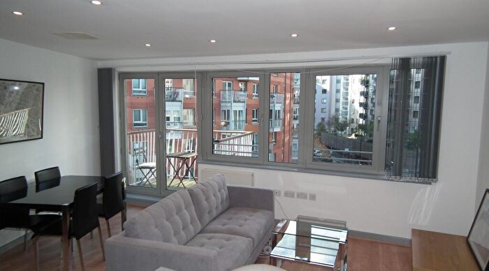 1 Bedroom Flat To Rent In Vision Development - Energy Rating B, N7