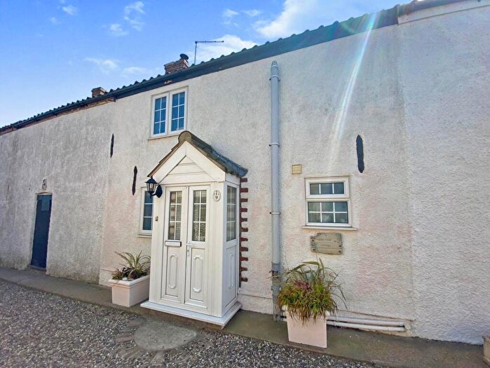 2 Bedroom House To Rent In Newport, Hemsby, Great Yarmouth, NR29