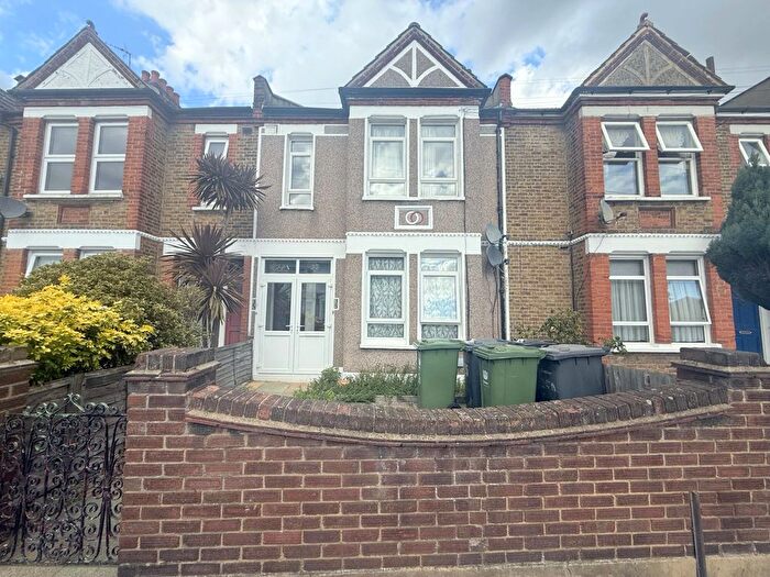 4 Bedroom Flat To Rent In George Lane, Lewisham, London, SE13