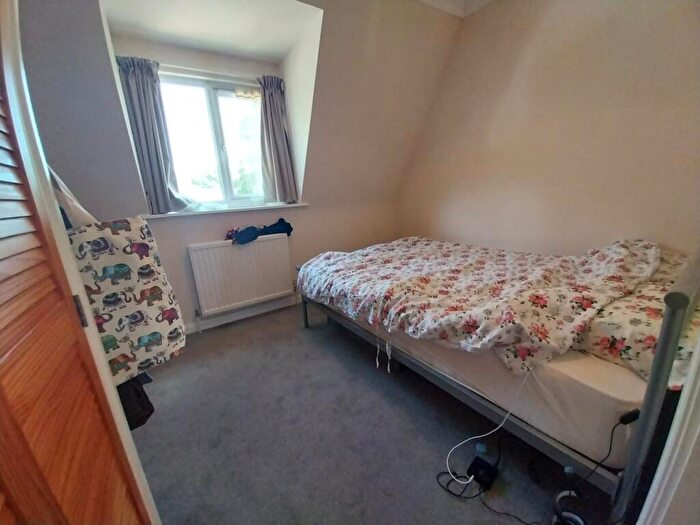 2 Bedroom Flat To Rent In Barracks Lane, Oxford, OX4