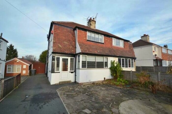 3 Bedroom Semi-Detached House To Rent In Stainbeck Lane, Chapel Allerton, Leeds, LS7