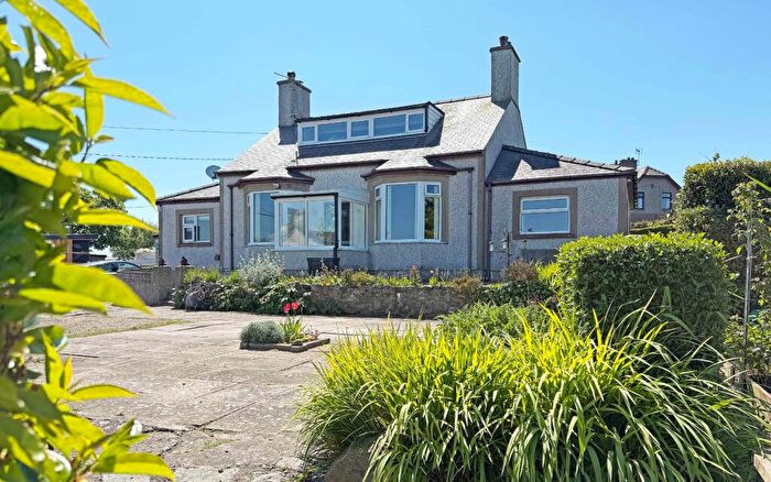 3 Bedroom Bungalow For Sale In Lon Uchaf, Morfa Nefyn, Pwllheli, Gwynedd, LL53