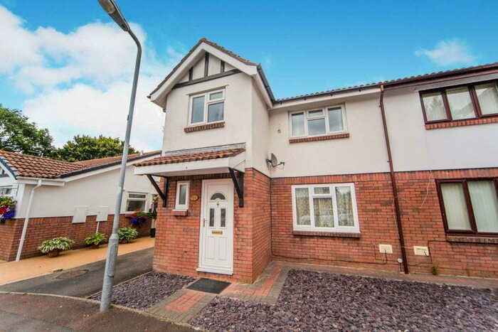 3 Bedroom House To Rent In Fieldfare Drive, St. Mellons, Cardiff, CF3