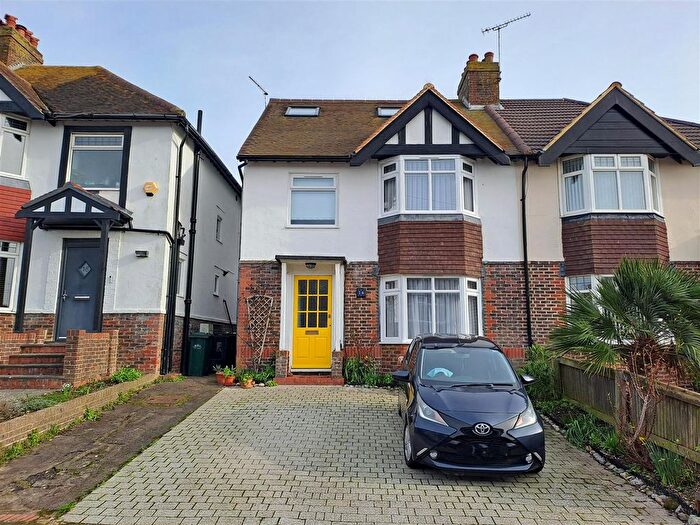 4 Bedroom Property For Sale In Reading Road, Brighton, BN2