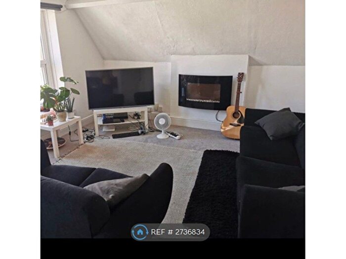 1 Bedroom Flat To Rent In Claude Road, Cardiff, CF24