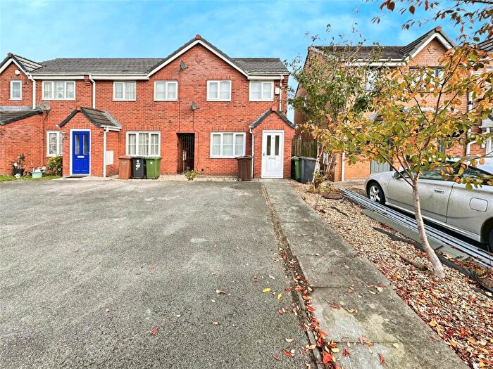 2 Bedroom End Of Terrace House To Rent In Lunt Avenue, Bootle, Merseyside, L30