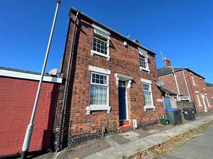 3 Bedroom Property To Rent In Wilson Street, Newcastle Under Lyme, ST5