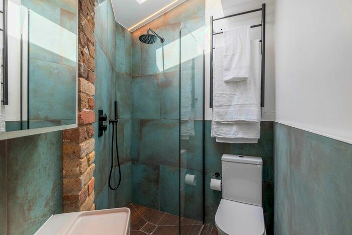 2 Bedroom Flat To Rent In Dawes Road, Fulham, SW6