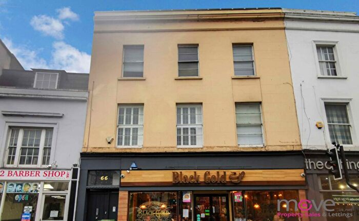1 Bedroom Flat For Sale In High Street, Cheltenham, GL50