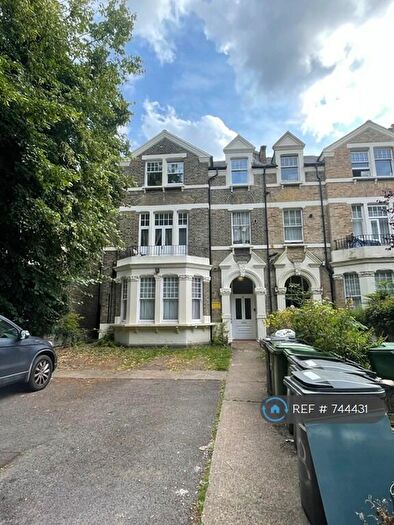 1 Bedroom Flat To Rent In Lewisham Park, London, SE13