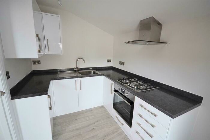 1 Bedroom Flat To Rent In Roberts Road, Exeter, EX2