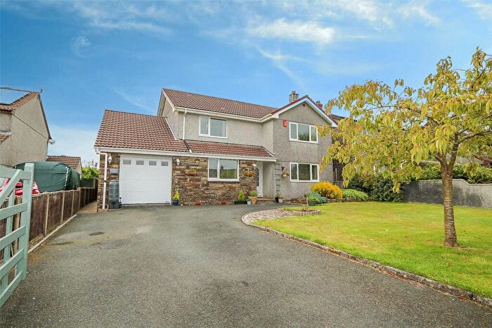 4 Bedroom Detached House For Sale In Bere Alston, Yelverton, PL20