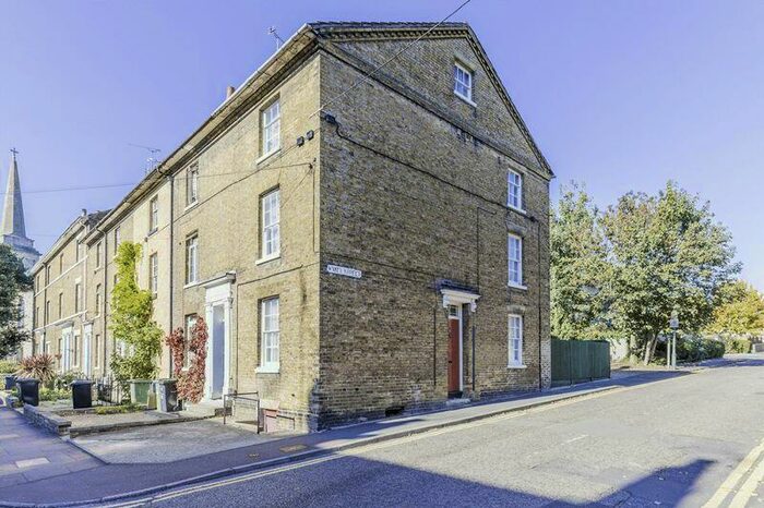 4 Bedroom End Of Terrace House To Rent In Marsham Street, Maidstone, Kent, ME14