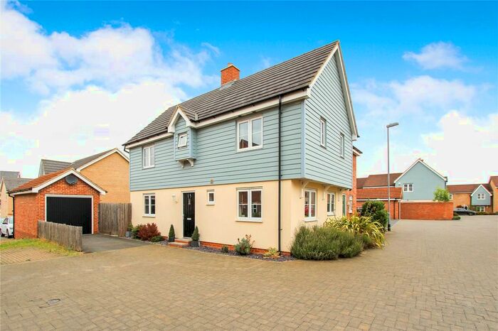 3 Bedroom Semi-Detached House To Rent In Port Holme Close, Godmanchester, Huntingdon, Cambridgeshire, PE29
