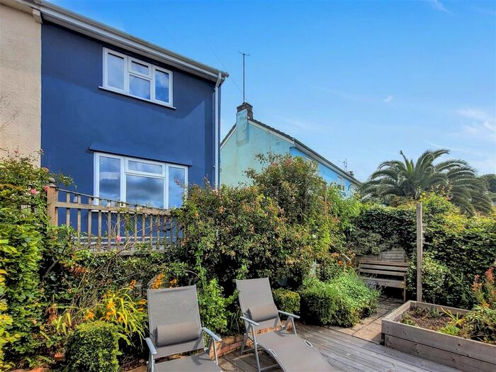 2 Bedroom End Of Terrace House For Sale In Orchard Vale, Flushing, Falmouth, TR11