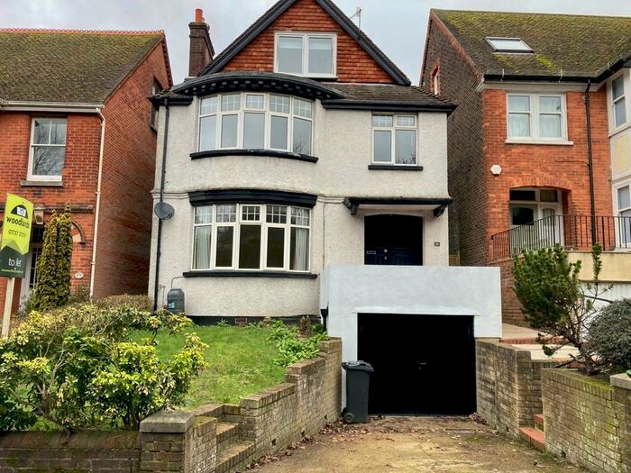 5 Bedroom Detached House To Rent In Reigate Road, Reigate, RH2