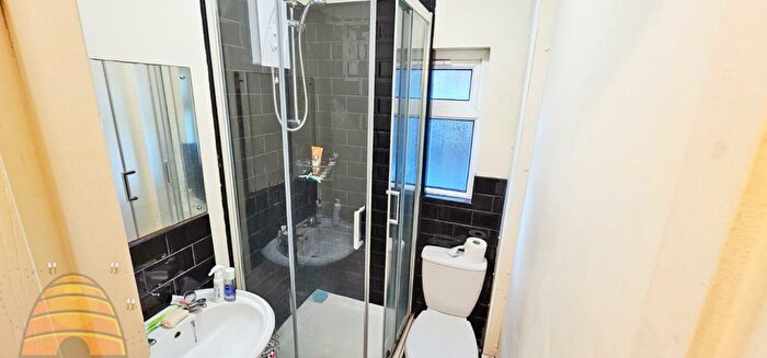 5 Bedroom End Of Terrace House To Rent In Hill Street Manchester, M20