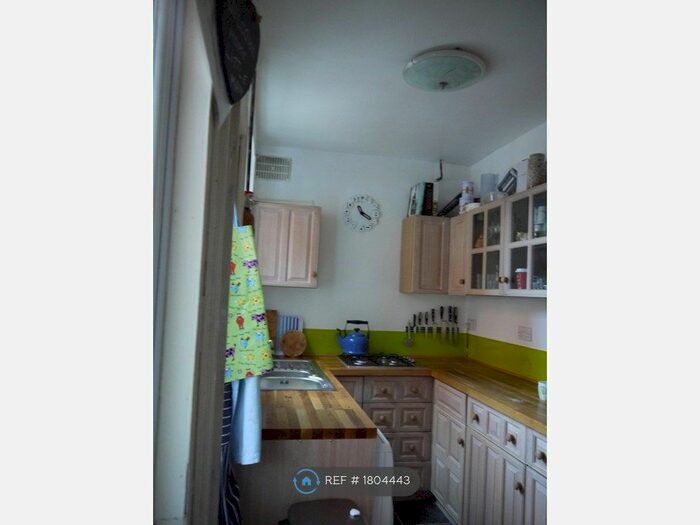 2 Bedroom Terraced House To Rent In Bruce Street, Leicester, LE3