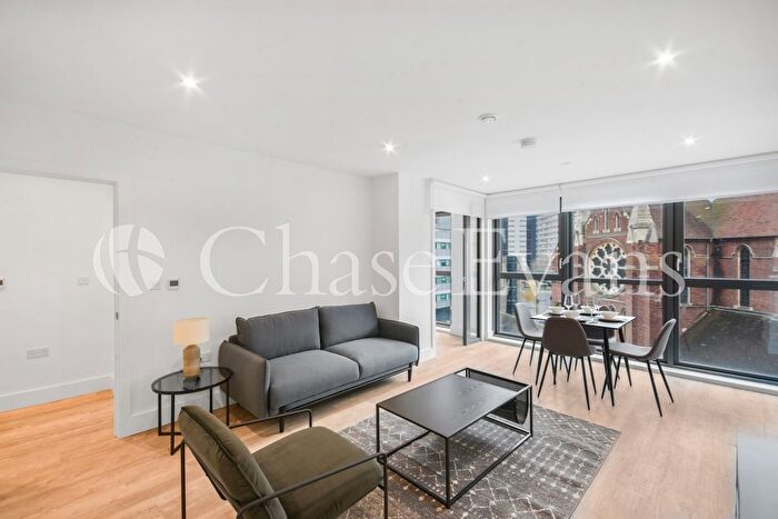 1 Bedroom Flat To Rent In Pearson Building, London Square, Station Lane, Croydon, CR0