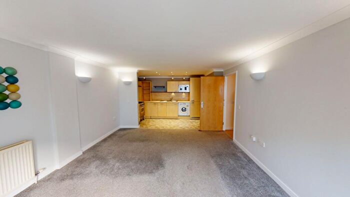 2 Bedroom Apartment To Rent In Vauxhall Street, Plymouth, PL4