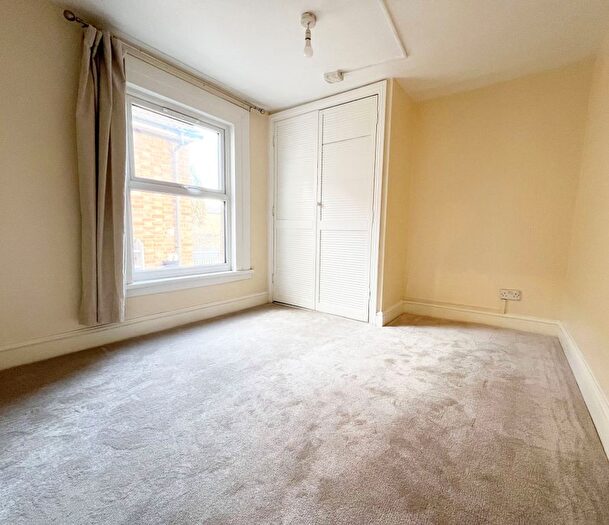 3 Bedroom Terraced House For Sale In Ardmere Road, London, SE13