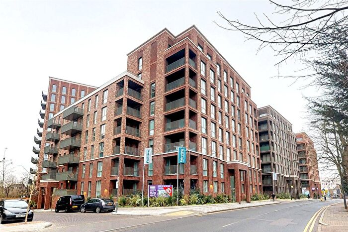 1 Bedroom Flat To Rent In Chesterton House, HA1