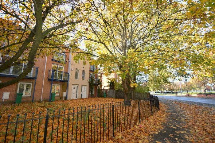 4 Bedroom House To Rent In Royce Road, Hulme, Manchester, M15