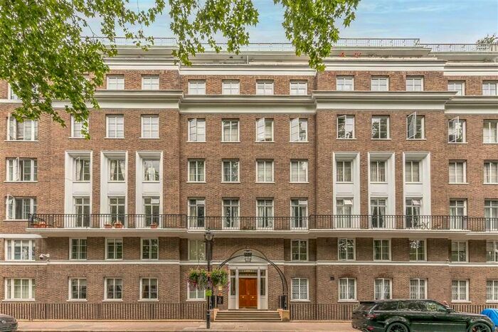 4 Bedroom Flat To Rent In Bryanston Square, London, W1H
