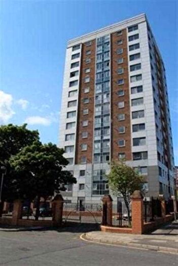 1 Bedroom Flat For Sale In Bispham House, Lace Street, Liverpool, L3