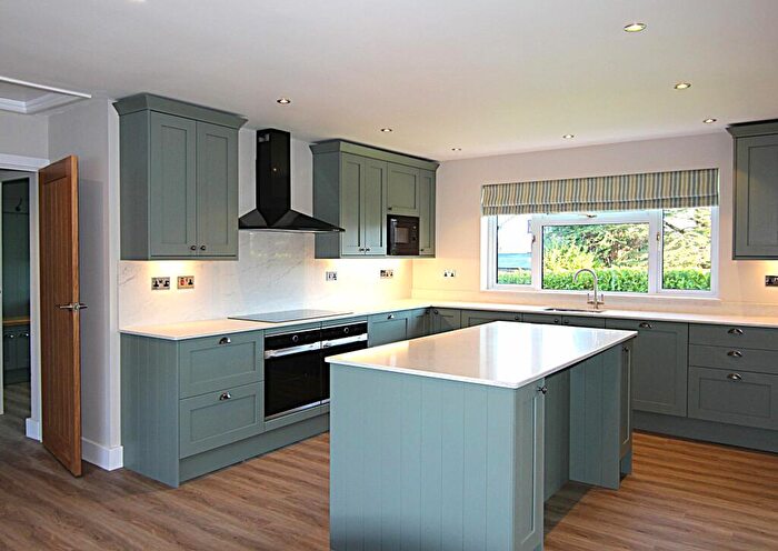 4 Bedroom Bungalow To Rent In Yew Tree Lane, Compton Martin, Bristol, BS40