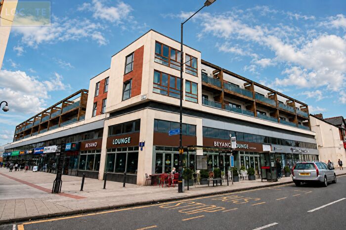2 Bedroom Apartment To Rent In Flat, Flixton Road, Urmston, M41