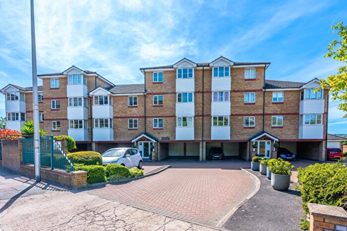 2 Bedroom Apartment To Rent In Esplanade, Chandlers Wharf Esplanade, ME1
