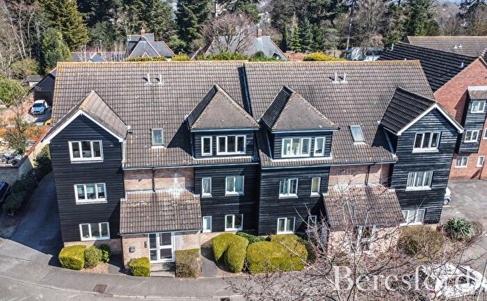 2 Bedroom Flat To Rent In Brooklands Walk, CM2