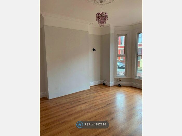 4 Bedroom Terraced House To Rent In Winstanley Road, Liverpool, L22