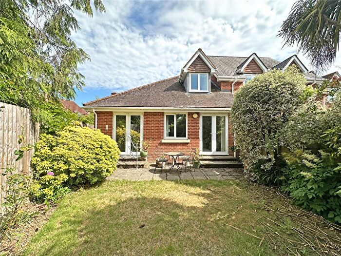 3 Bedroom End Of Terrace House For Sale In Brookley Road, Brockenhurst, Hampshire, SO42