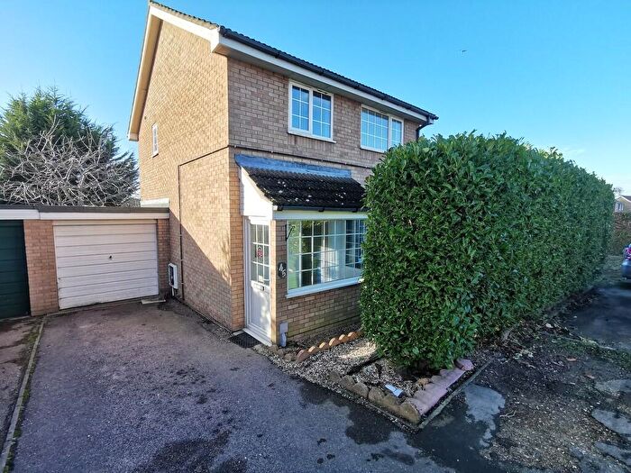 3 Bedroom Detached House For Sale In Mountbatten Road, Bungay, NR35