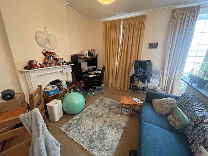 1 Bedroom Flat To Rent In Meridian Place, Clifton, Bristol, BS8
