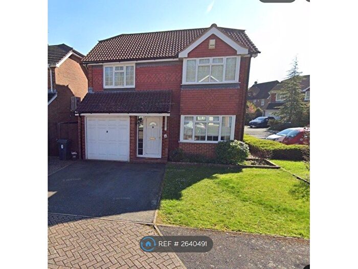 4 Bedroom Detached House To Rent In Hoppers Way, Ashford, TN23
