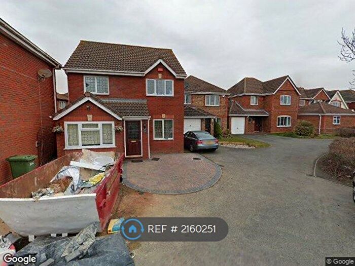 4 Bedroom Detached House To Rent In Grasholm Way, Slough, SL3