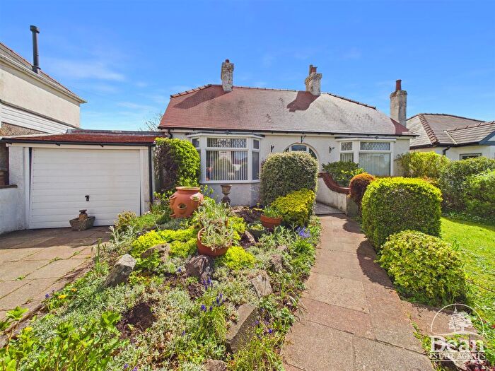 3 Bedroom Detached Bungalow For Sale In Littledean Hill Road, Cinderford, GL14