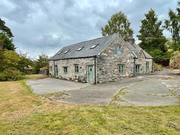3 Bedroom Detached House For Sale In Cynwyd, Corwen, LL21