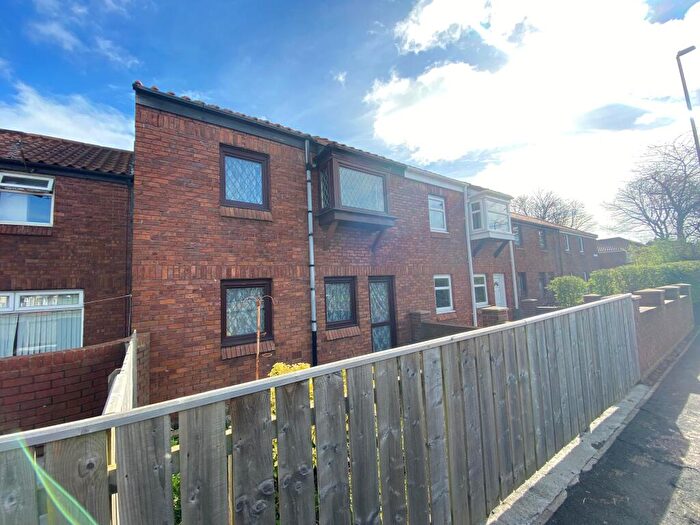 3 Bedroom House To Rent In The Pantiles, Usworth, NE37