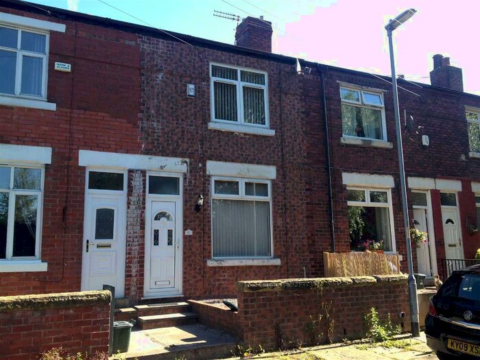 2 Bedroom Terraced House To Rent In Hallsville Road, Levenshulme, M19