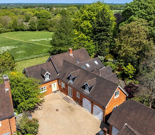 5 Bedroom Detached House For Sale In Wanborough, Guildford, Surrey, GU3