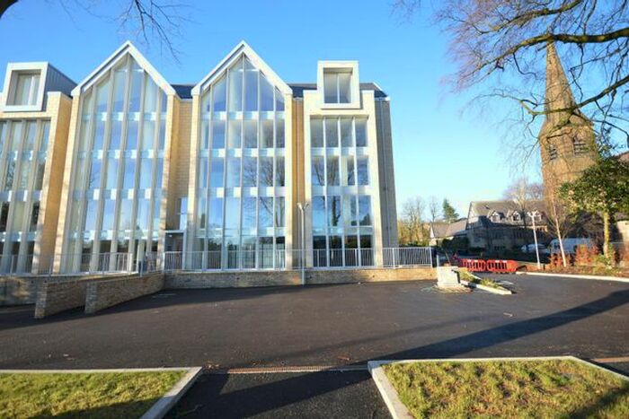 2 Bedroom Flat To Rent In Alderbank, St Johns Road, Altrincham, WA14