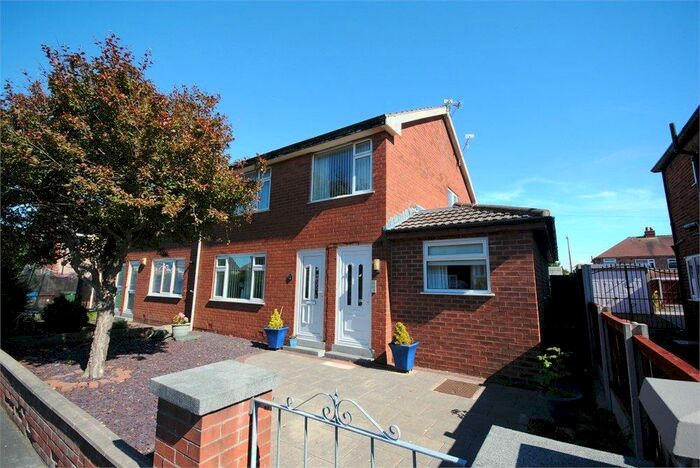 2 Bedroom Apartment To Rent In Parkside Road, Lytham St Annes, FY8
