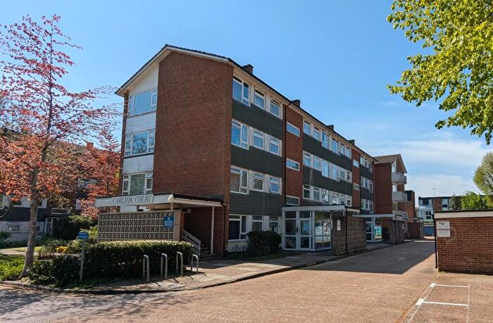 Studio To Rent In Hulse Road, Southampton, Hampshire, SO15
