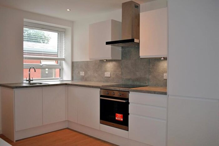 1 Bedroom Flat To Rent In Wellfield House, Upper Chorlton Road, Manchester, M16