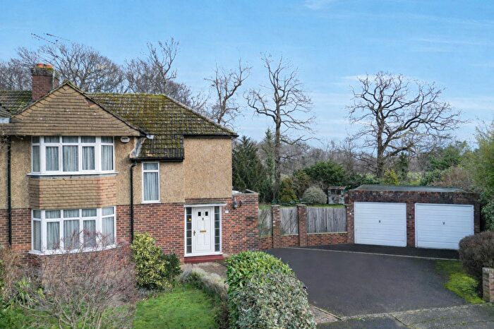 3 Bedroom Semi Detached House For Sale In Melbury Close, Claygate, KT10